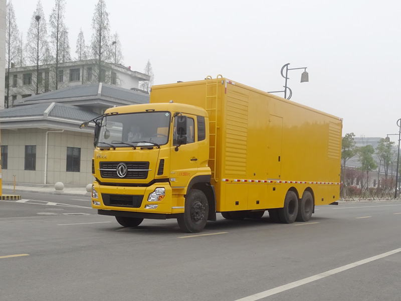 东风天龙后八轮电源车500-800kW